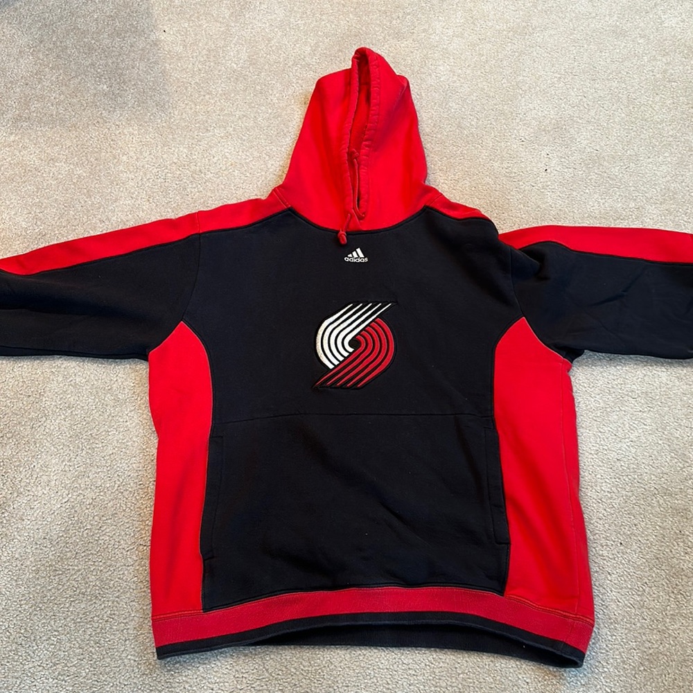 Adidas Men’s Medium Portland Trail Blazers Hoodie